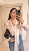 Fular Detaylı Transparan Bluz