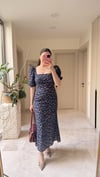 MAXİ BOY ÇİÇEK DESEN ELBİSE