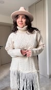 PÜSKÜL DETAYLI KAZAK