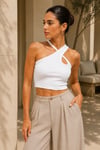 Kadın Beyaz Çapraz Halter Yaka Damla Detaylı Fitilli Crop Top