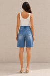 Kadın Mavi Yüksek Bel Kesik Paça Denim Bermuda Şort