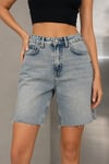 Kadın Yüksek Bel Vintage Yıkamalı Ham Paça Denim Bermuda Şort