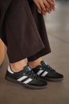 Kadın Beyaz Ortopedik Taban Çizgi Detaylı Günlük Sneaker 057