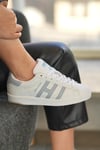 Kadın Siyah Beyaz Çizgi Detaylı Ortopedik Sneaker 059-K