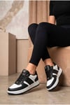 Kadın Siyah Beyaz Sneaker Günlük Yürüyüş Spor Ayakkabı 067-K Siyah-Beyaz