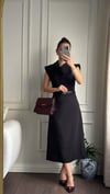 ELBİSEBüşceDRAPE DETAYLI ELBİSE SİYAH