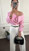 GÖMLEKBüşceASİMETRİK YAKA PEMBE GÖMLEK