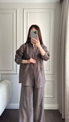 GÖMLEKBüşceTAŞLI TENCEL KUMAŞ GÖMLEK VİZON