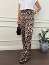 PANTOLONBüşceBELİ LASTİKLİ LEOPAR DESENLİ PANTOLON