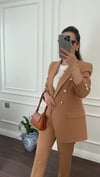 TAKIMBüşceGOLD DÜĞMELİ CEKET PANTOLON TAKIM CAMEL