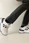 BAĞCIKLI SİYAH DETAY SNEAKER