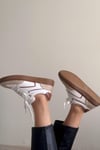 OVAL BURUN KAHVE SNEAKER