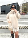 Oversize Atkılı Marka Model Kadın Kaşe Hırka - Taş 