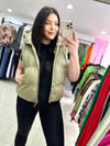 Oversize Deri Fermuarlı Kapüşonlu Kadın Şişme Yelek - Yeşil 