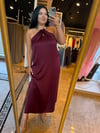 Oversize Kolye Detaylı Yırtmaçlı Kadın Elbise - Bordo 