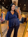 Oversize Kruvaze Yan Bağcıklı Çizgili Şifon Kumaş Kadın Bluz - Lacivert 
