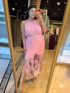 Oversize Pliseli Gold Toka Kemerli Çiçek Desenli Kadın Elbise - Pembe 