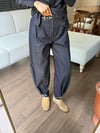Aksesuar Detaylı İndigo Denim Görünümlü Pantolon