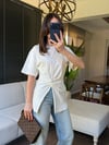 Burgu Detaylı Tasarım Tshirt Ekru