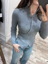 Çapraz Model Düğmeli Triko