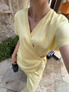 Kruvaze Bağcıklı Gömlek ve Pantolon Takım Sarı
