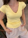 V Yaka Sarı Triko Tshirt