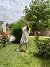 KIZ ÇOCUK SU YOLU MAVİ ÇİÇEKLİ ELBİSE