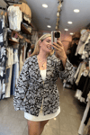 Acı Kahve Nakış Görünümlü Baskı Detay  Kimono (%100 pamuk)