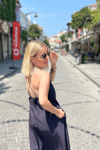 Sırt Dekolteli Siyah Elbise