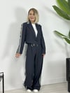 0121 YAKA VE KOL ŞERİT DETAY, MİNİ BLAZER CEKET