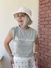 0506 NAKIŞ DETAY KOLSUZ TSHİRT