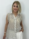 0946 Yarım Fırfır Detaylı, Kolsuz, Puantiyeli Şifon Gömlek
