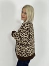 1127 GENİŞ PATLI, AHŞAP DÜĞME, LEOPAR DESEN HIRKA