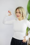 5068 PARMAK GEÇME DETAY, BİS YAKA BLUZ