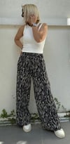 6194 BEL LASTİK DESENLİ BOL PAÇA PANTOLON