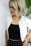 6605 YAKASI BONCUK İŞLİ KISA KOL MİNİ HIRKA