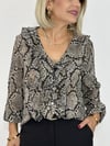 8148 V YAKA, FIRFIRLI, DESENLİ ŞİFON GÖMLEK