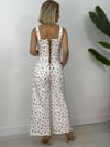 8355 Gül Desenli, Sırt Bağcıklı Crop, Bol Paça Pantolon Takım