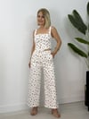 8355 Gül Desenli, Sırt Bağcıklı Crop, Bol Paça Pantolon Takım