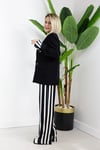 9616 MANŞET VE SIRT SATEN ÇİZGİLİ GÖMLEK GARNİLİ TASARIM BLAZER CEKET