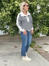 DİK YAKA DERİ GARNİLİ ÇİZGİLİ SWEAT 512