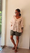 Ekru Dantel İşlemeli, Boncuk İşlemeli Cotton Salaş Bluz