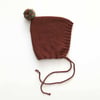 Rainbow Pompom Bonnet, Chocolote
