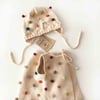 Rainbow Popcorn Vest & Bonnet Set, Natural