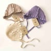 Rococo Bonnet, Natural