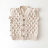 V-Neck Popcorn Vest, Exclusive Confetti - Pineapple