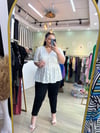 Düğme Detaylı Bluz