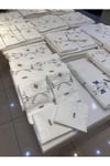 PİKE TAKIMI EL İŞİ İĞNE OYALI, ROKOKOLU, NAKIŞ İŞLEMELİ PİKE VE NEVRESİM SET 7 PARÇADAN OLUŞMAKTADIR
