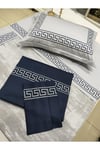 Versace Modeli Nakış Işlemeli Pike Ve Nevresim Setimiz 7 Parçadan Oluşmaktadır