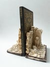 Hitit Aslanlı Kapı Kitap Tutucu
